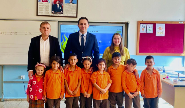 Kadir Aydın’dan Bolayır Şehit Nuriye Ak İlkokulu ve Ortaokuluna ziyaret
