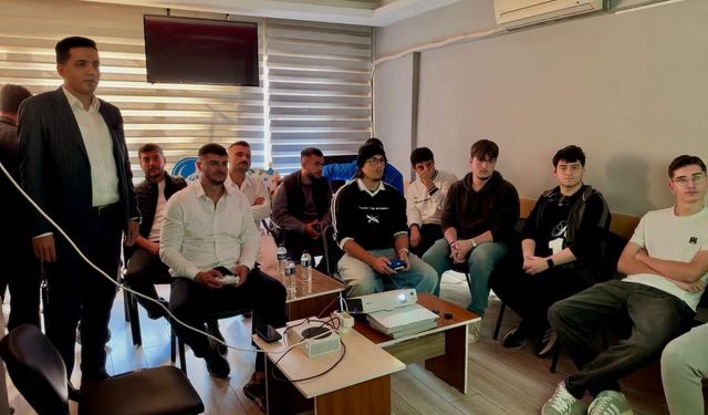 Ülkü Ocakları’nda PlayStation Turnuvası: Gençler Kıyasıya Yarıştı