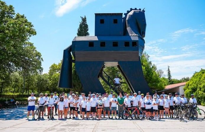 Troya’dan Tenedos’a Bisiklet Şenliği’nde İlk Etap Tamamlandı