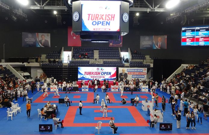 Uluslararası Turkish Open Karate Turnuvası başladı