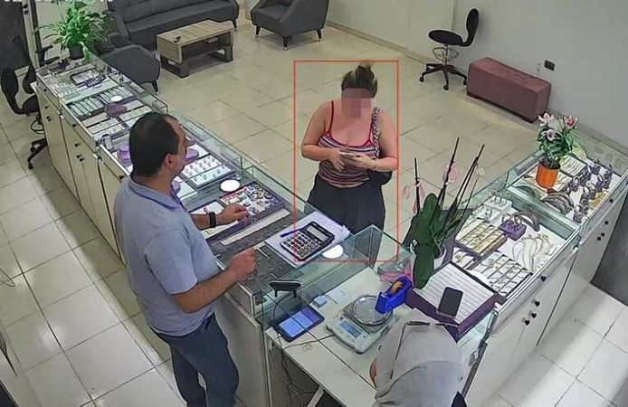 Çanakkale'de sahte altın sattı Antalya'da yakalandı