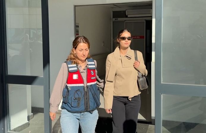 Afra Saraçoğlu sağlık kontrolünden geçirildi
