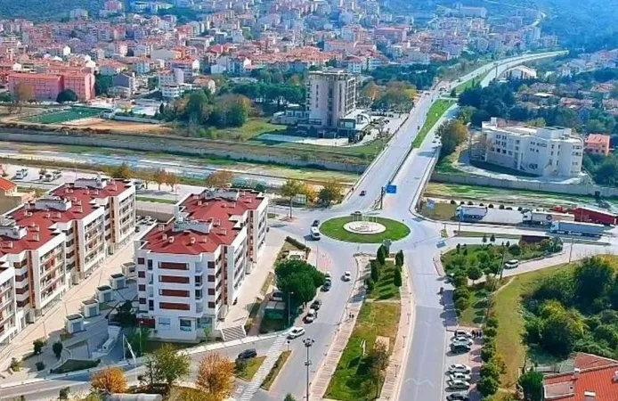AÇIK OCAK SAHASINDA BULUNAN SU TULUMBALARININ ÇALIŞTIRILMASI
