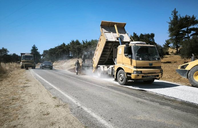 Eceabat Sarafin yolunda 12 kilometrelik güzergâh yenileniyor