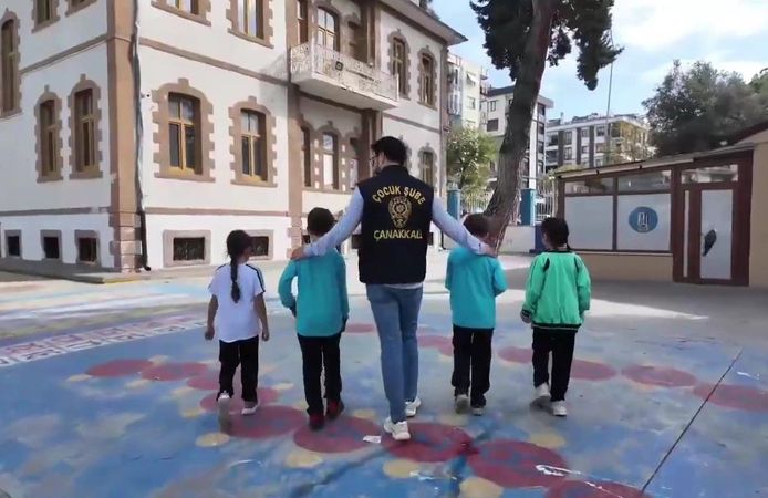 Okul çevrelerinde güvenlik denetimleri sürüyor