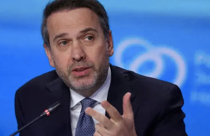Bakan Bayraktar: "Dünyada enerji krizinin tam ortasındayız"