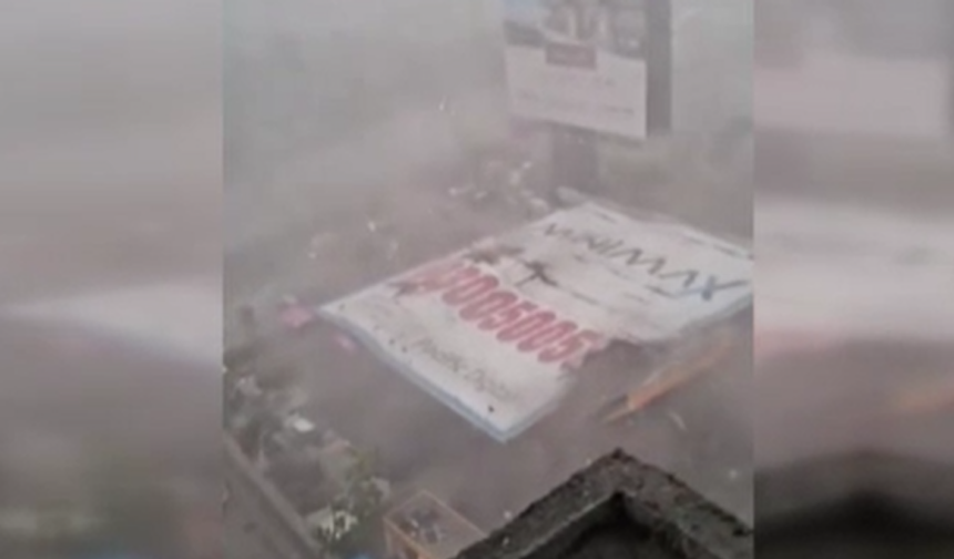 Hindistan’da reklam panosu faciası: 8 ölü, 59 yaralı 