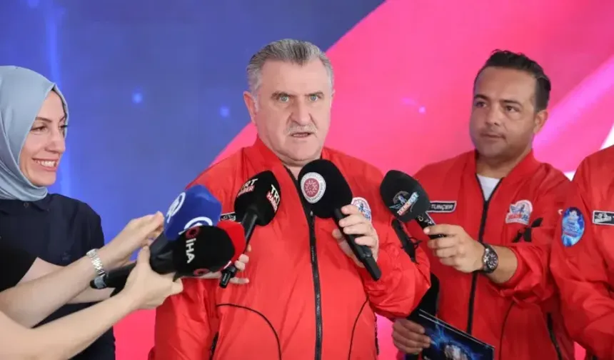 Bakan Bak: "Yapay zeka günümüzün büyüyen bir gerçeği"