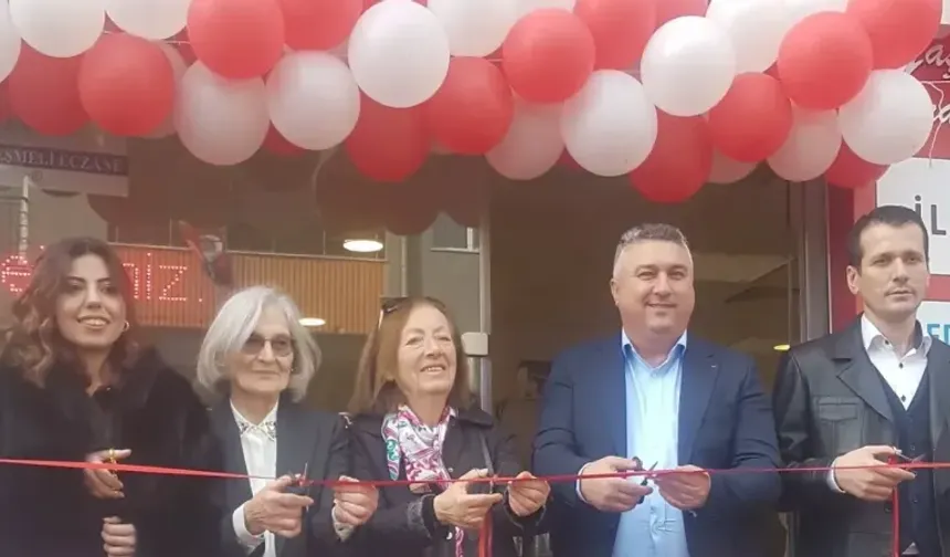 Ayvacık’ta Yaşam Eczanesi hizmete girdi