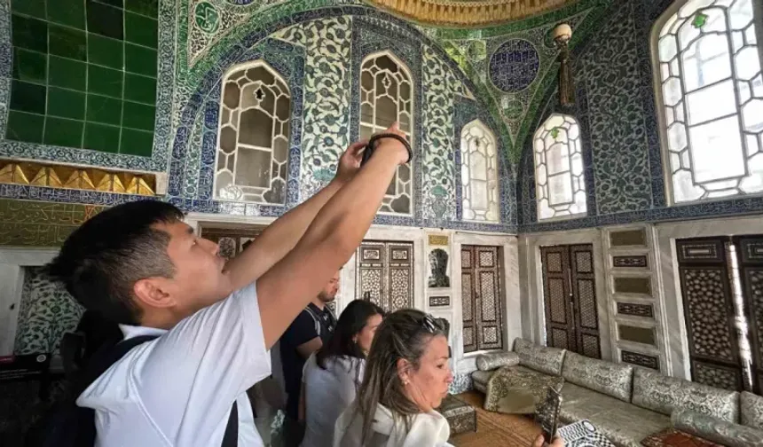 Topkapı Sarayı’nın iki has odası 10 yıl süren restorasyonun ardından ziyarete açıldı