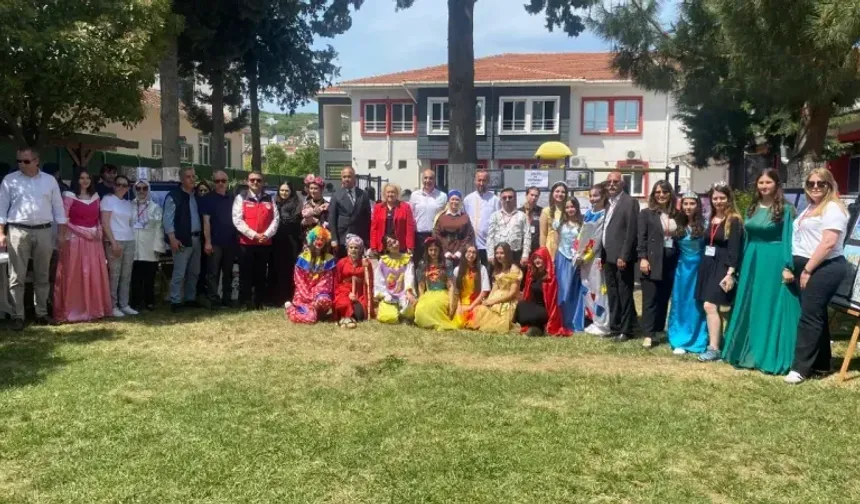 Öğrenciler projelerini sergiledi