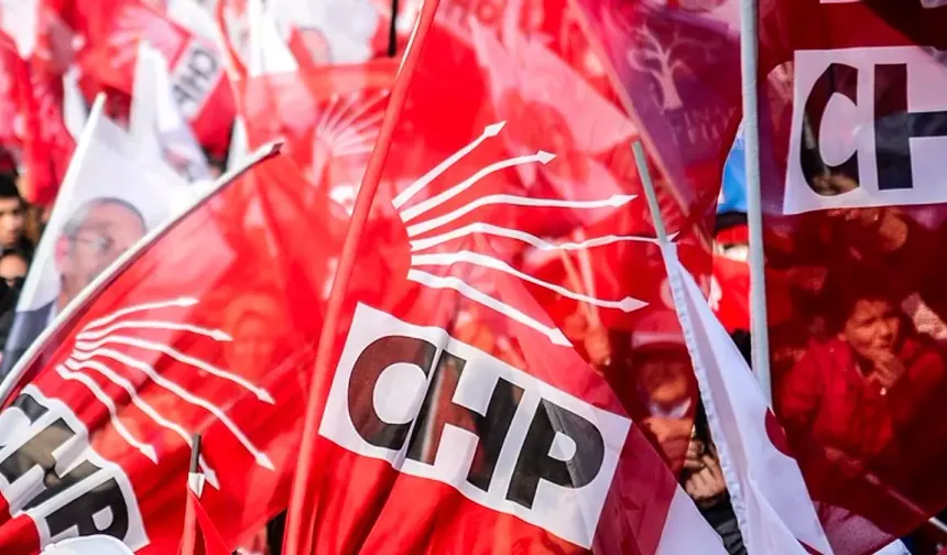 AK Parti'ye katılacağı iddia edilmişti: CHP’li belediye başkanı istifasını açıkladı