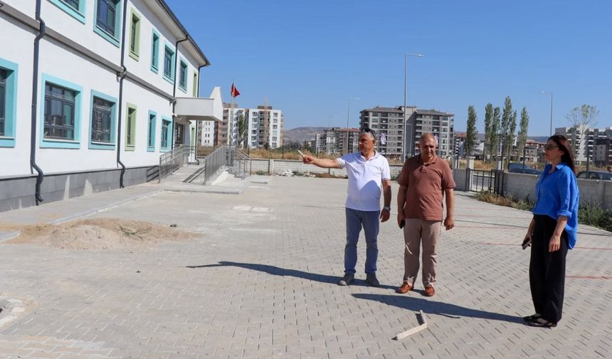 Müdür Mine Hayta’dan inceleme