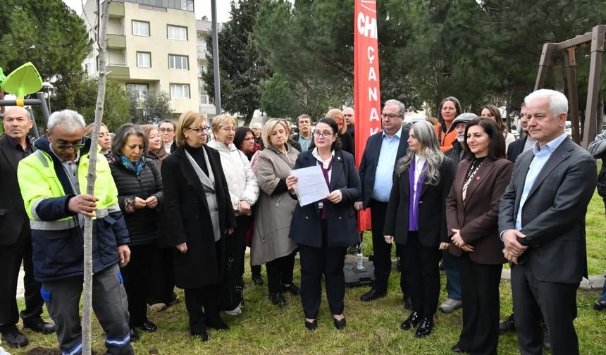 CHP Merkez İlçe’den Kadınlar Günü’nde Anlamlı Etkinlik: Şiddet Kurbanı Kadınlar İçin Fidan Dikildi