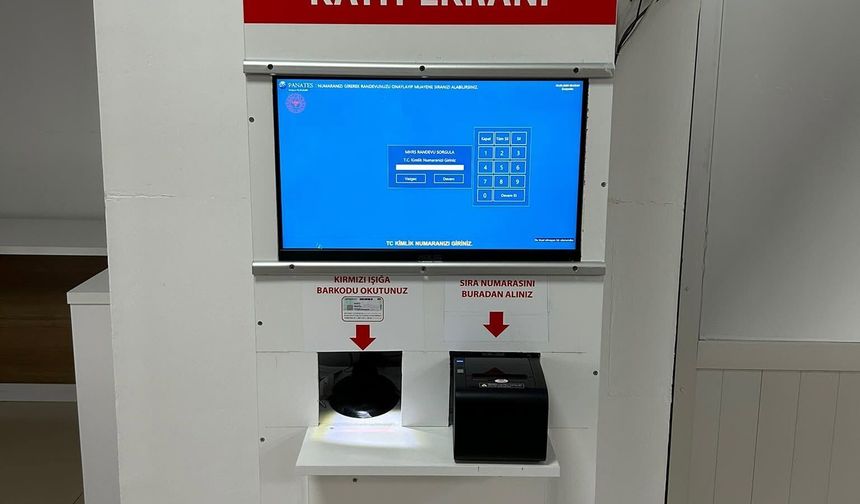 Lapseki Devlet Hastanesi’nde MHRS randevu onay kiosk’u hizmete girdi