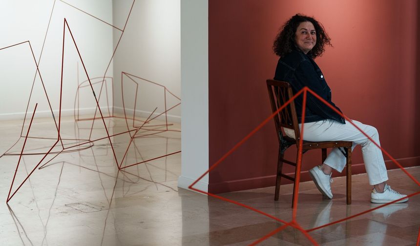 Yerini Bulamamış Cümlelere Metal Anıtlar