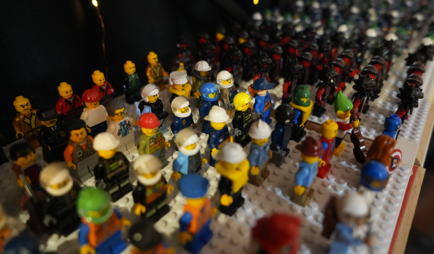 17 yılda 3 milyon TL'lik lego ve model araba koleksiyonu oluşturdu: Hedefi müze açmak