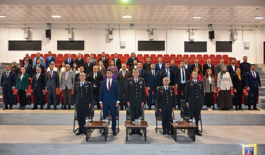 Jandarma ekiplerine Ceza İnfaz Koruma Hizmetleri Kursu verildi