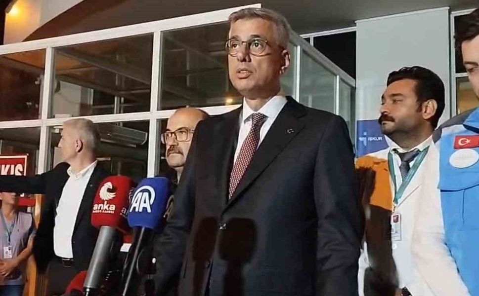Sağlık Bakanı Kemal Memişoğlu: "Türkiye 40 ülkeye solunum cihazı ihraç eden bir ülke konumuna geldi"