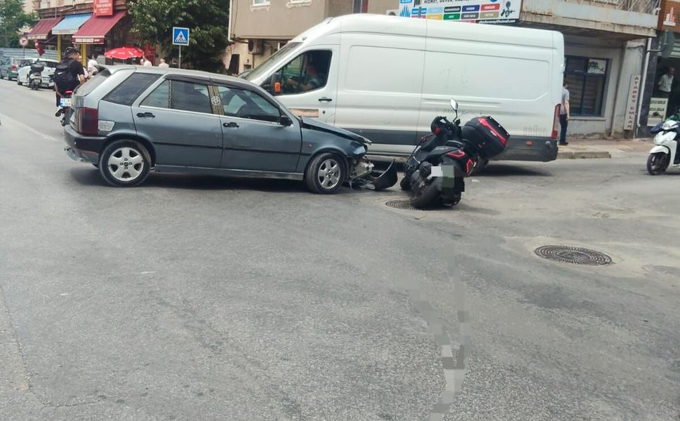 Çanakkale’de Otomobil ile Motosiklet Çarpıştı