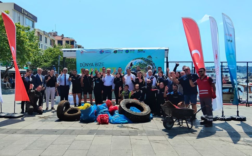 Çanakkale'nin Altından Çöp Çıktı