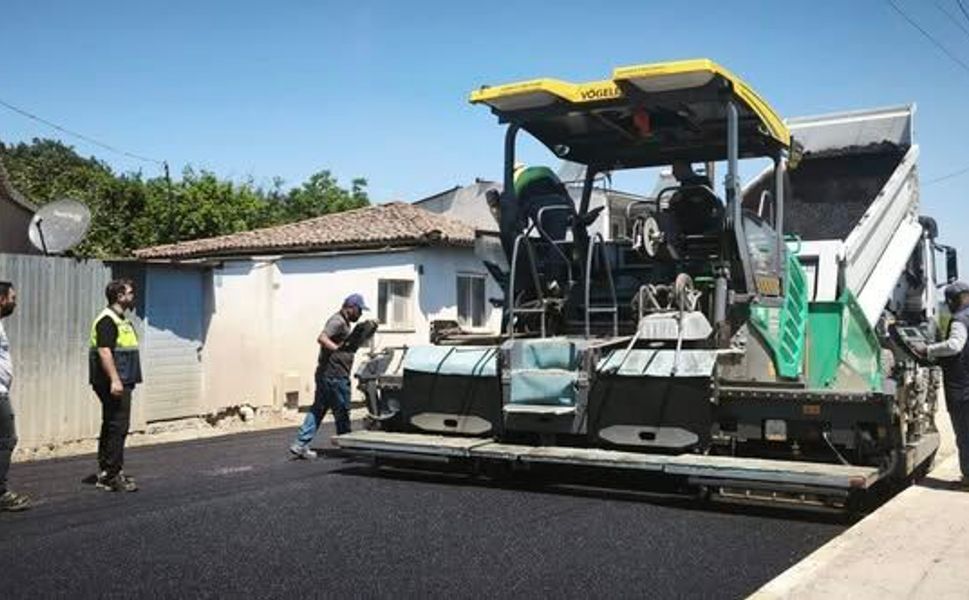 Terzialan-Karakoca Köyü yolunda sıcak asfalt çalışması başladı