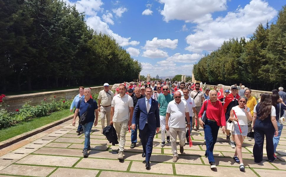 İYİ Parti Çanakkale heyeti Ankara’da mitinge katıldı