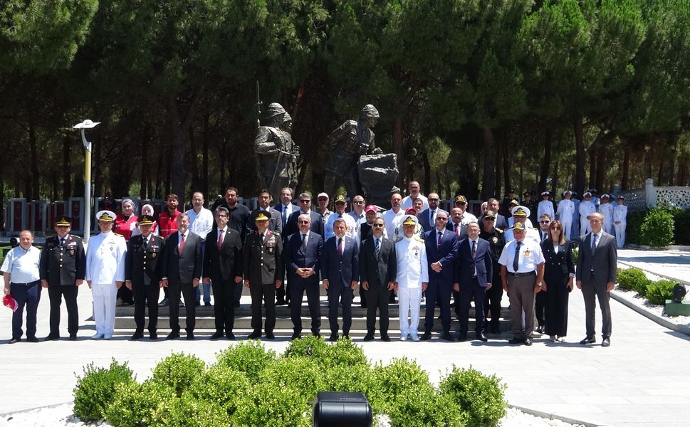 Şehitler Abidesi'nde 15 Temmuz'un 10. Yılı Anıldı