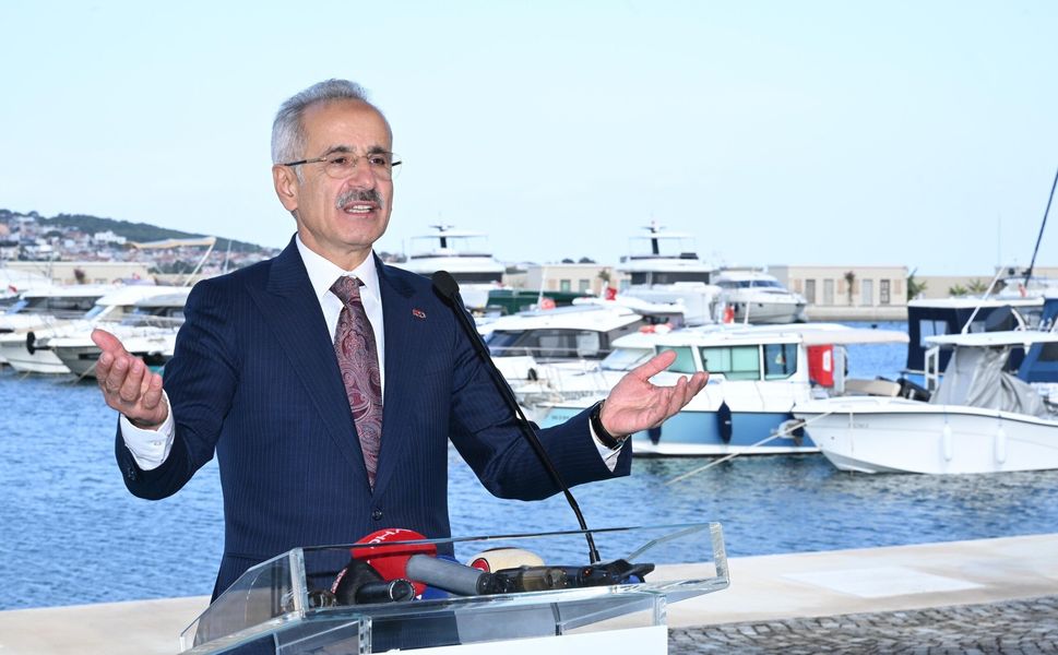 Hürmüz krizine rağmen Türk limanları ilk yarıyı artışla kapattı