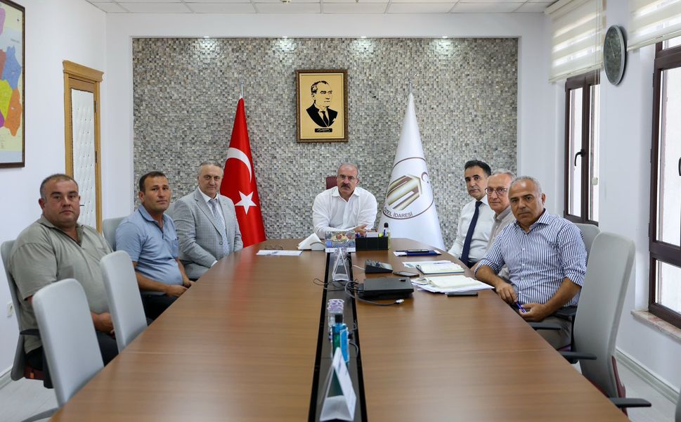Vali Toraman, İl Özel İdaresi'nde Çanakkale'nin Yatırımlarını Masaya Yatırdı