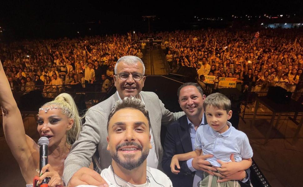 Karabiga’da Priapos Deniz Festivali coşkusu: Binlerce kişi unutulmaz gecede buluştu!