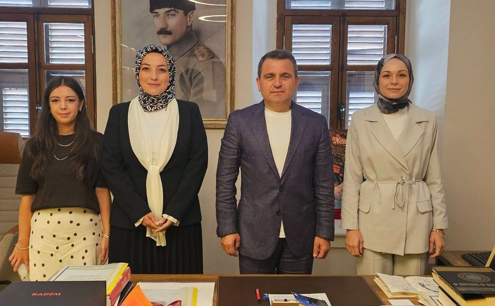KADEM Çanakkale'den Tarihi Alan Başkanı İsmail Kaşdemir'e ziyaret