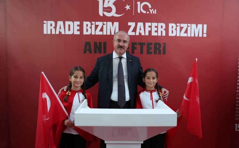 Çanakkale'de 15 Temmuz Anma Çadırı ziyaretçilerini ağırlamaya başladı