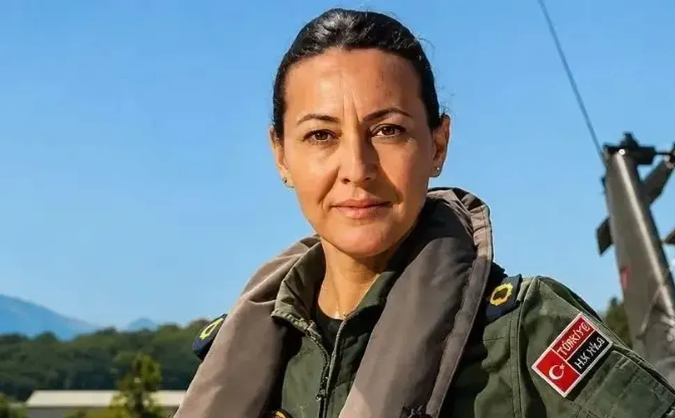 Türk Hava Kuvvetleri'nin İlk Kadın Paşası Özlem Karapınar'ın Ailesinden Çanakkale Kahramanlığı Çıktı