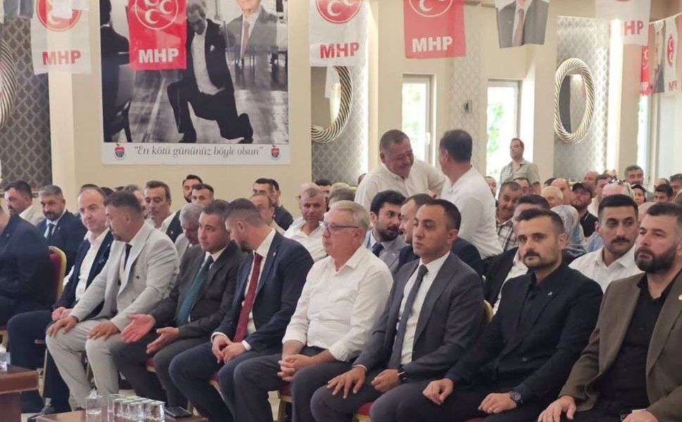 MHP Bayramiç İlçe Kongresi'nde Görev Mustafa Kılıç'ın