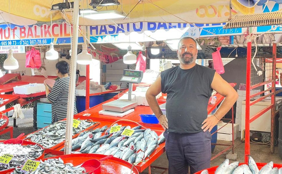 Cuma Pazarı’nda Balık Fiyatları Düştü: Palamut 100 TL!
