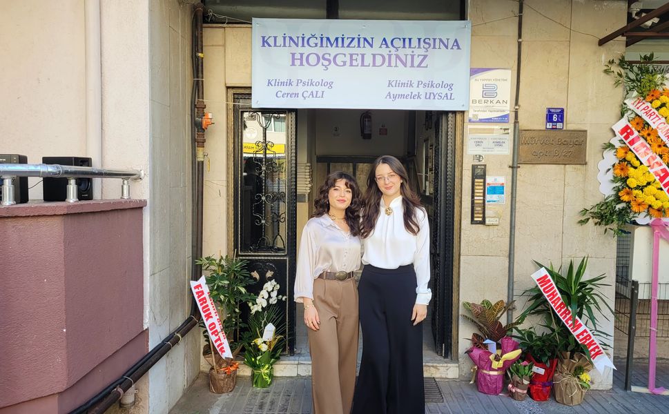 Aymelek Uysal ve Ceren Çalı güçlerini birleştirdi: Çanakkale’ye yeni psikoloji kliniği