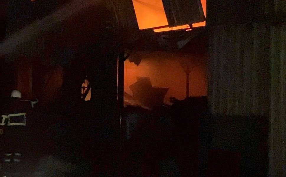 Biga’da sanayi sitesinde hurda dükkanında çıkan yangın korkuttu