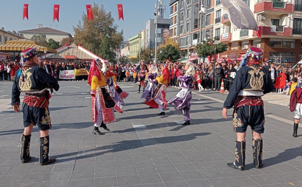 ÇAN KAHOT, halk oyunlarıyla Yenice’yi coşturacak