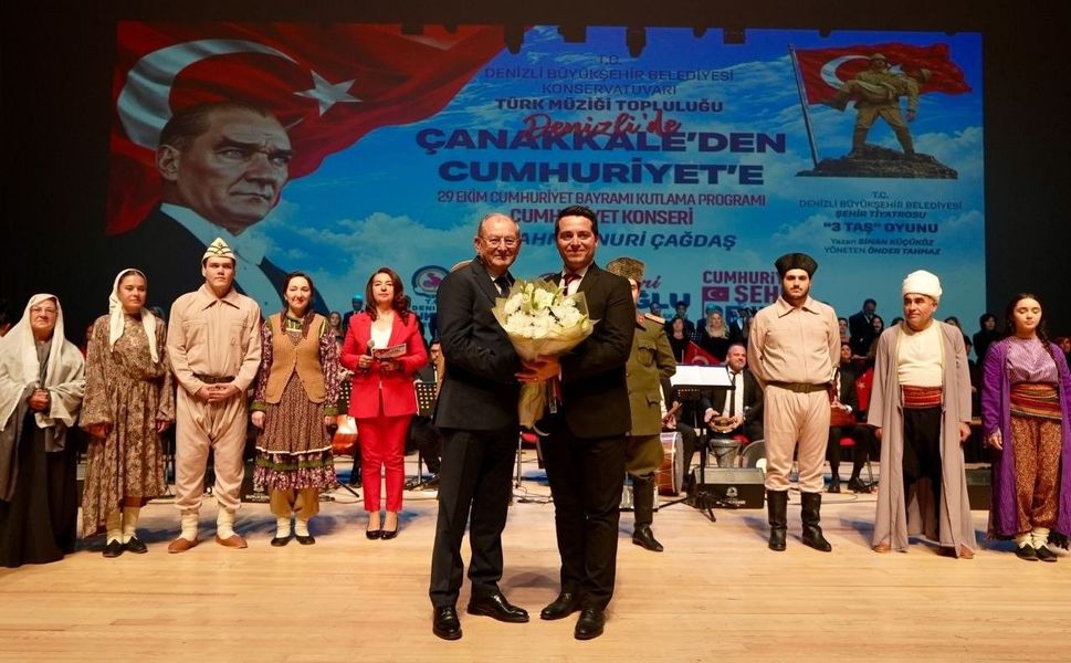 "Çanakkale'den Cumhuriyet'e"