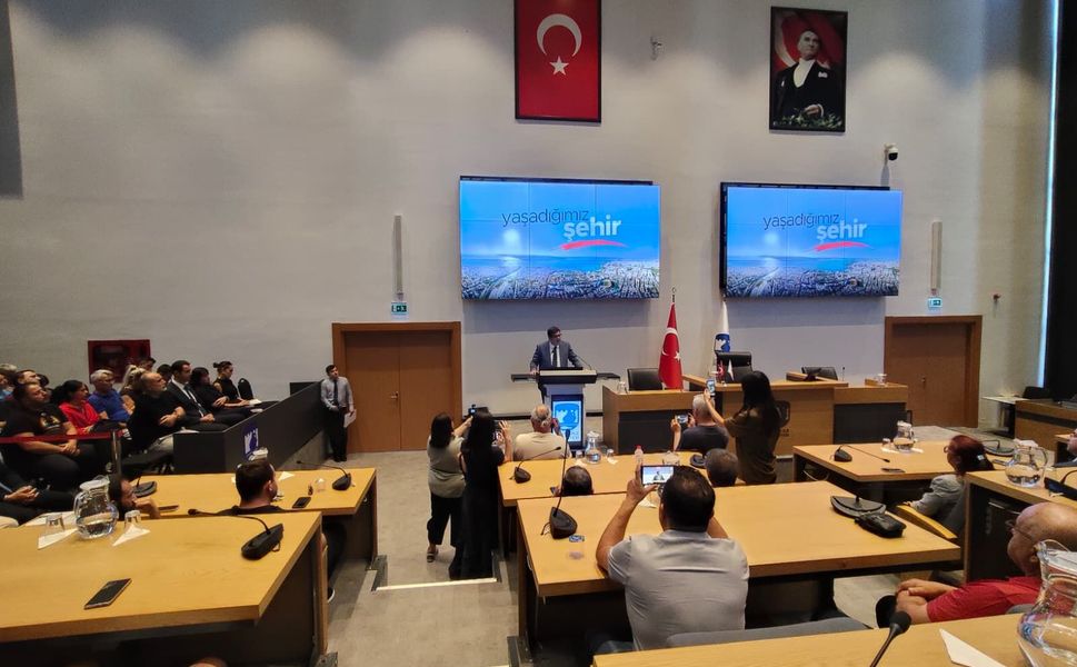 Çanakkale Belediye Meclisi’nde kritik gündem: Ücret tarifesi, kredi yetkisi ve minibüs desteği görüşülecek