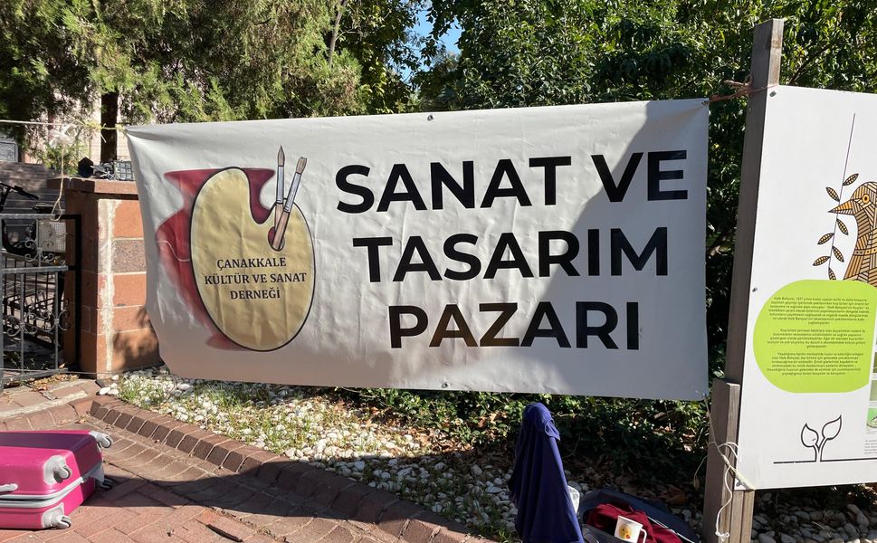 Halk Bahçesi’nde Sanat ve Tasarım Pazarı’na yoğun ilgi