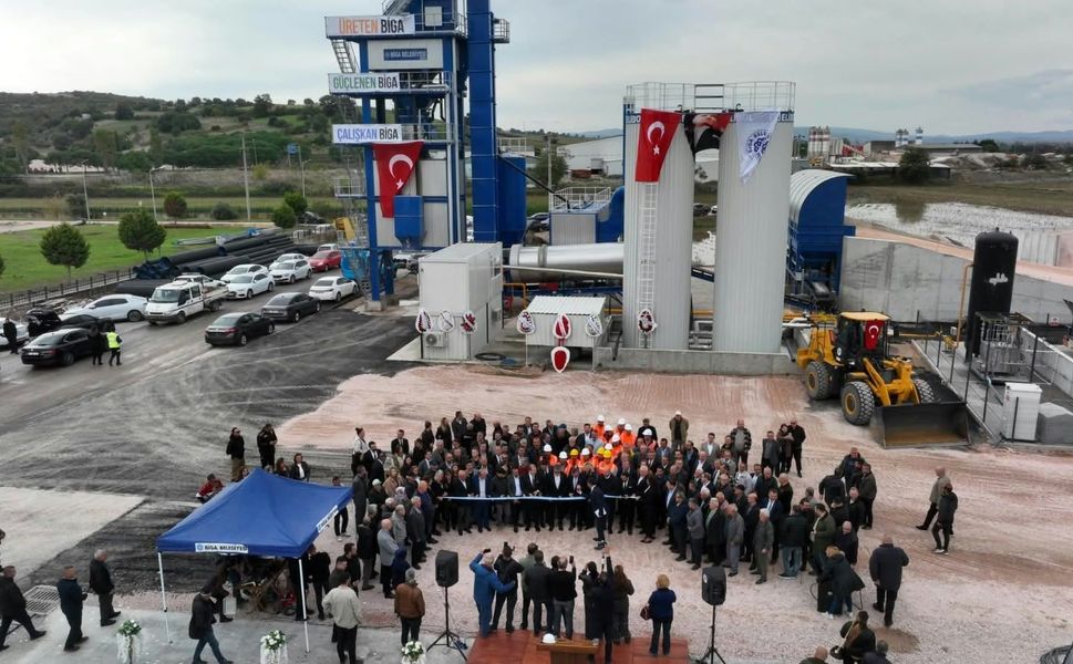 Biga Artık Asfaltını Kendi Üretecek! 50 Milyonluk Tesis Hizmete Açıldı