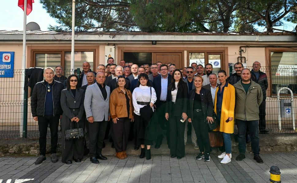 Başkan Erkek’ten Muhtarlar Günü Ziyareti: “Dayanışma İçinde Çalışmaya Devam Edeceğiz”