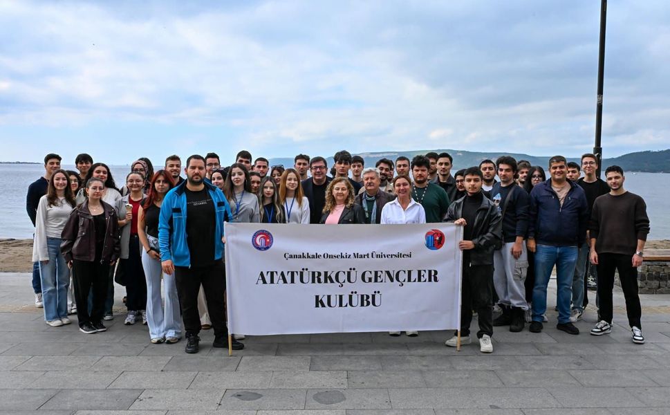 Başkan Erkek, ÇOMÜ’lü Gençlerle Kahvaltıda Buluştu!