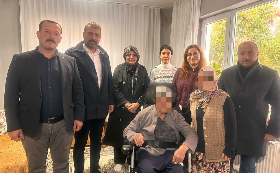 MHP Çanakkale’den 12’nci Akülü Sandalye Desteği!