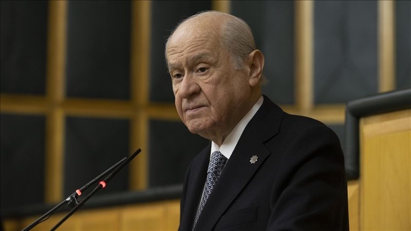 <p>İHA'nın haberine göre; Bahçeli'nin anma programına katılacağı ve sonrasında genel merkezde mesaiye başlayacağı bildirildi.</p>