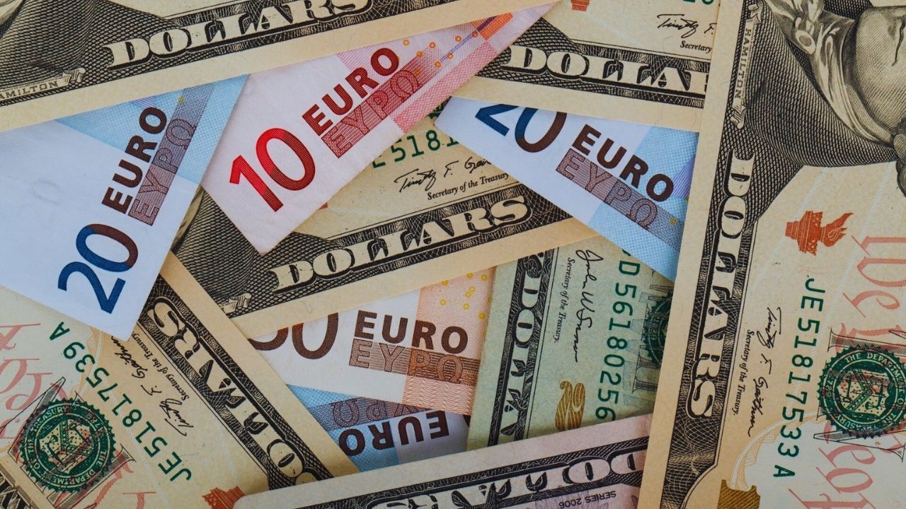 Dolar Kuru