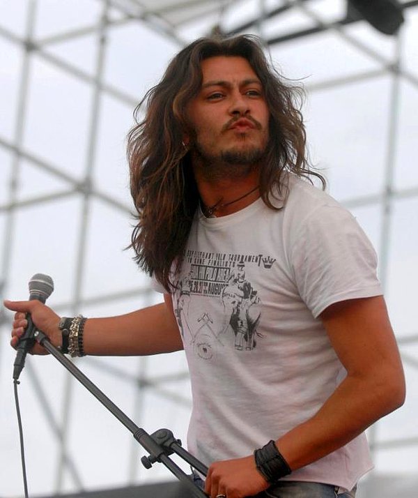 Barış Akarsu1