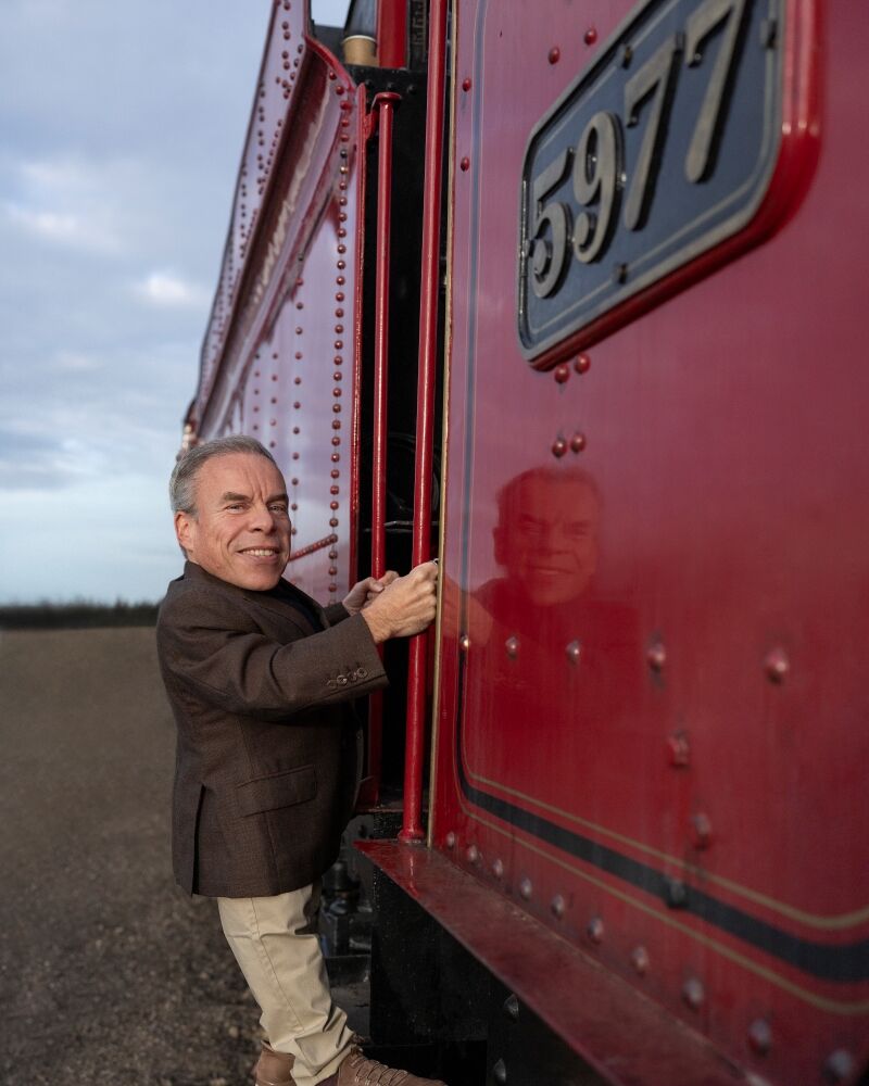 1. Warwick Davis Photo-2